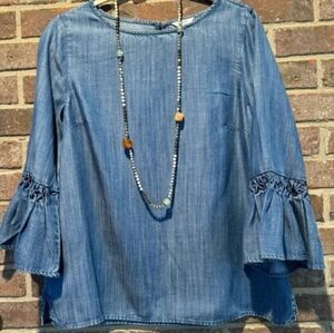 🦄 Crown & ivy Denim To Bell Sleeve XL